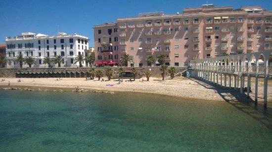 Il Giardinetto Guest House Civitavecchia Exteriör bild