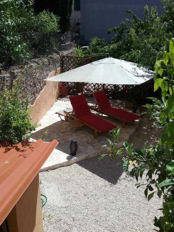 Il Giardinetto Guest House Civitavecchia Exteriör bild