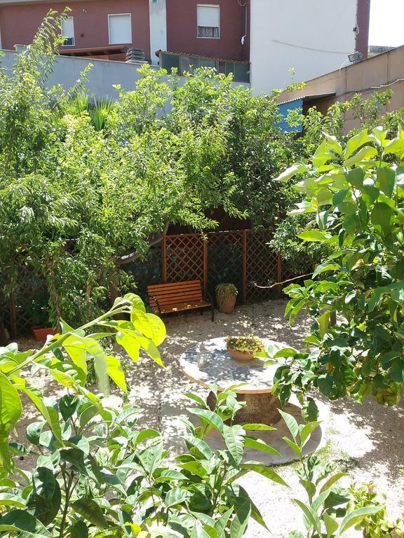 Il Giardinetto Guest House Civitavecchia Exteriör bild